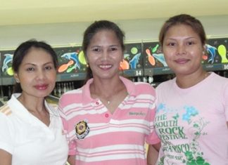 200 Bowlers: Pao, Ooy and Aht.